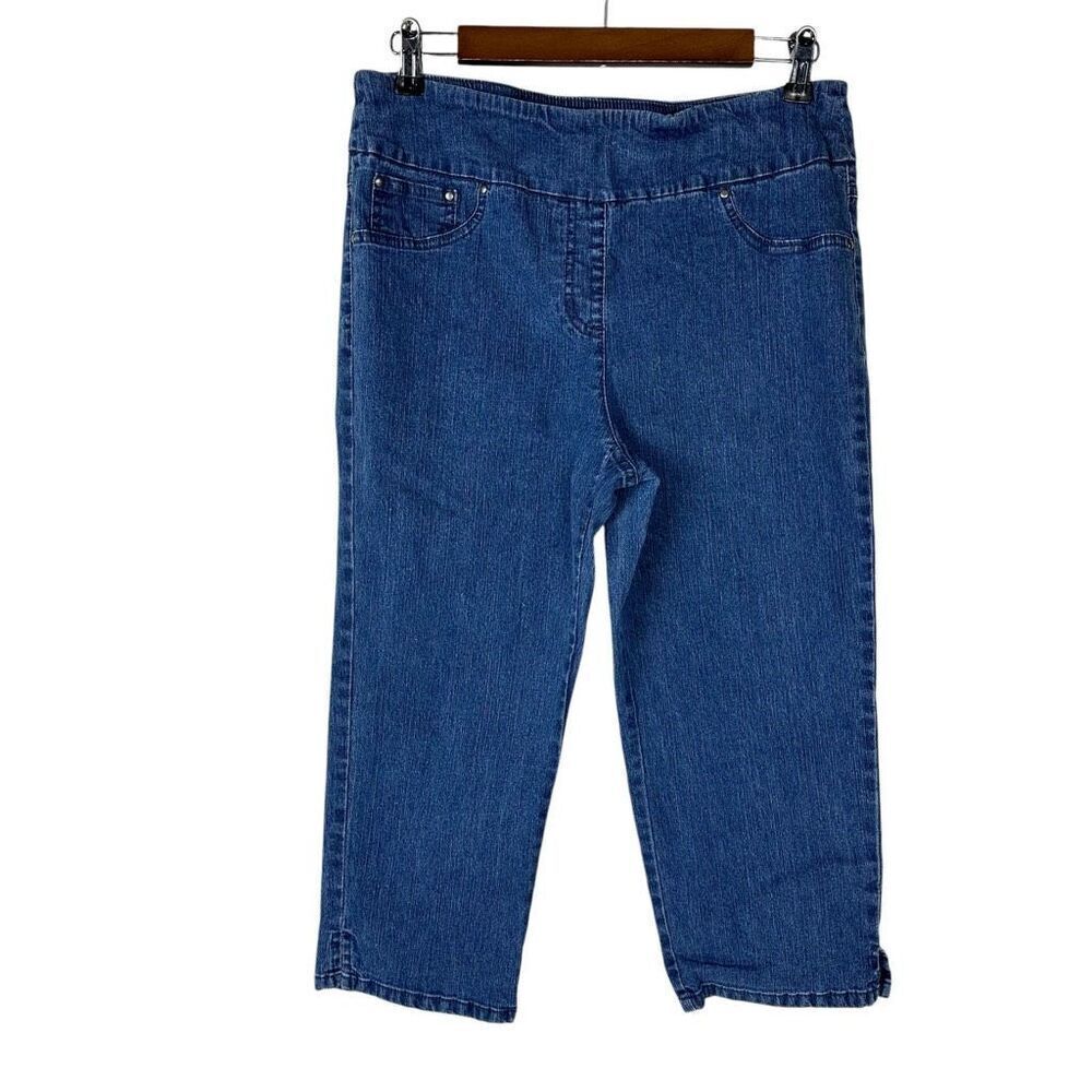 Ruby Rd. Denim Crop size 6 Back Pockets